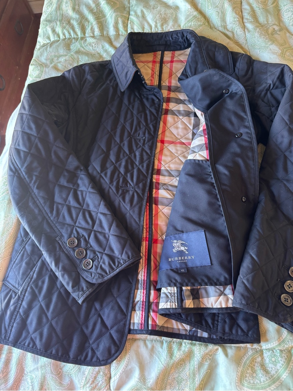 Burberry London Black Quilted Jacket – Size 42 / US 8–10 - Picture 3 of 12